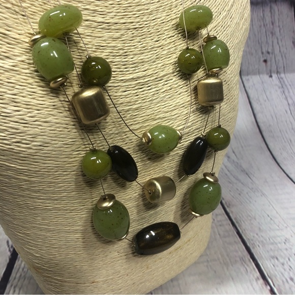 Chico's Jewelry - Chicos necklace green tones